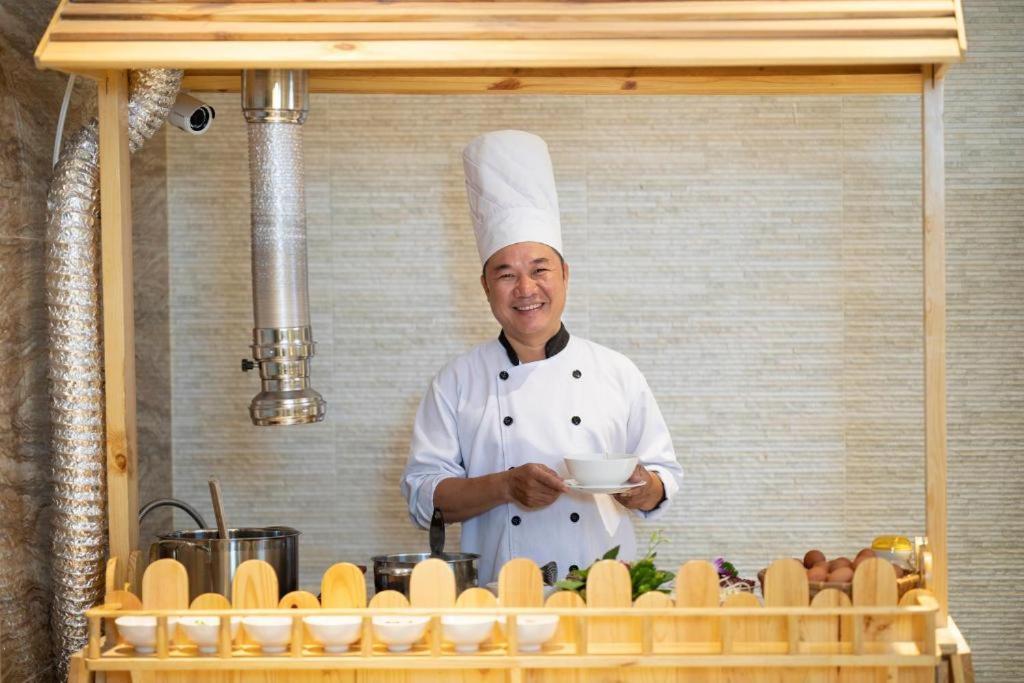 Khách sạn Blue Diamond Luxury 4*