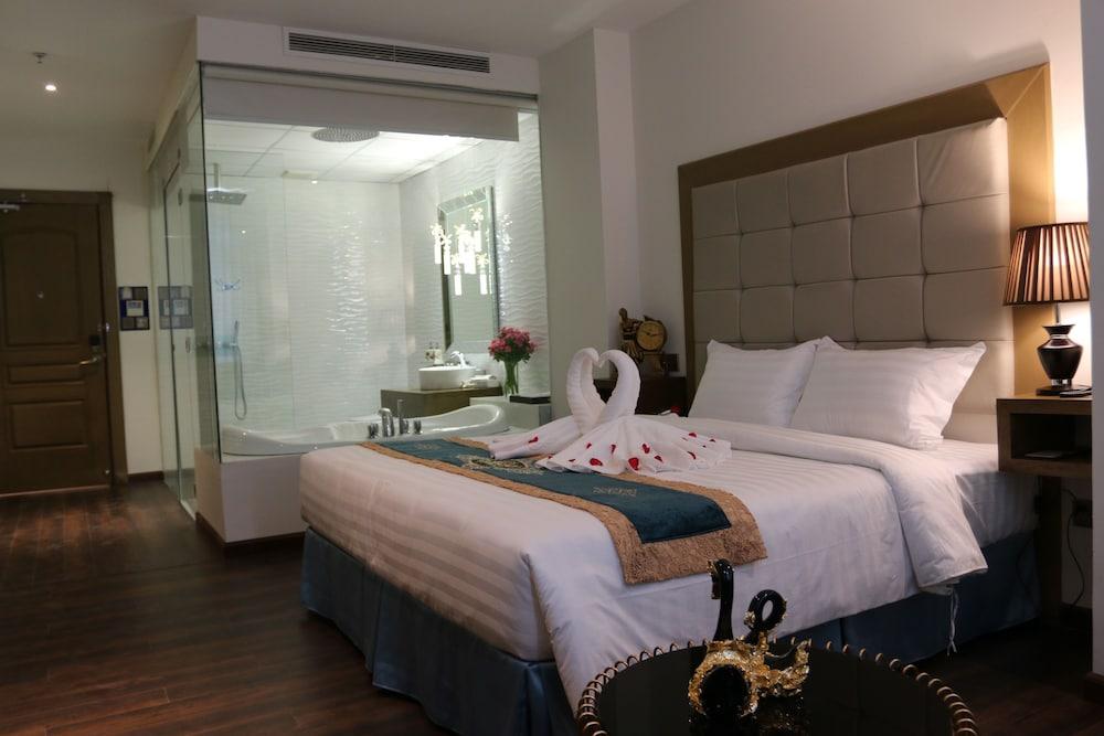 Blue Diamond Luxury Khách sạn TP. Hồ Chí Minh
