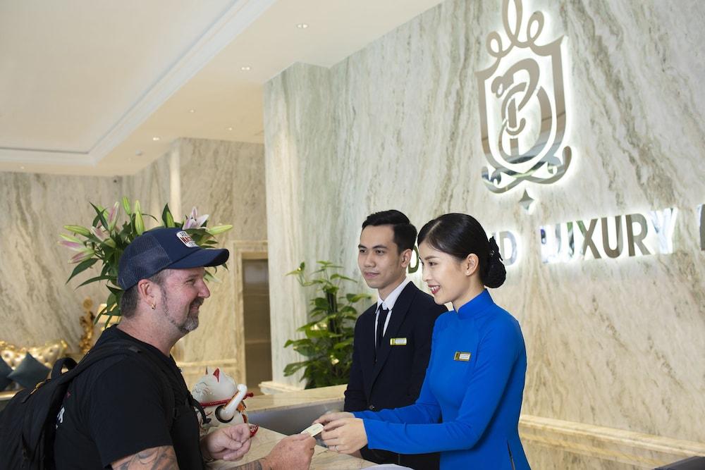 Khách sạn Blue Diamond Luxury TP. Hồ Chí Minh